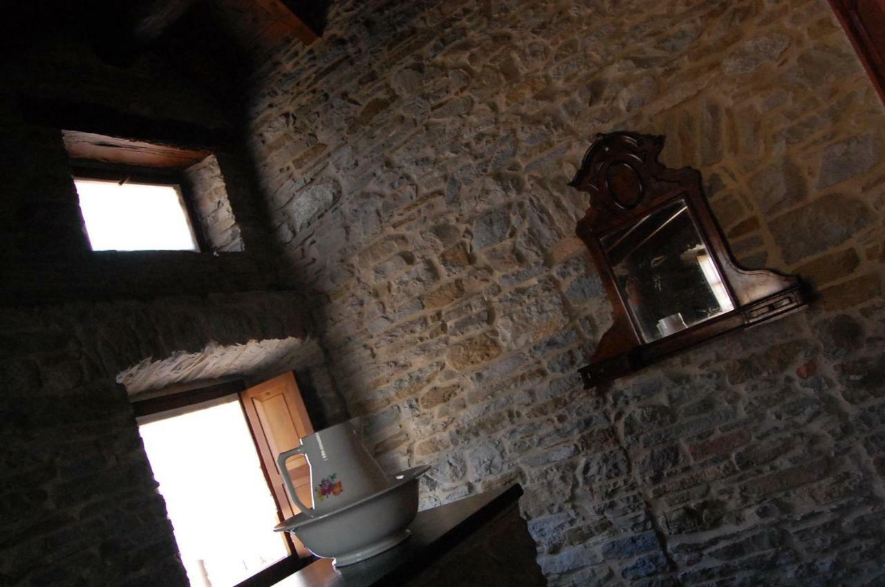 Appartamenti Cenni - Relais su Lago Varsi Extérieur photo